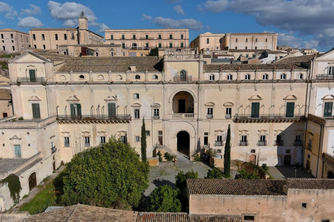 Hotel Palazzo Trigona Dependance Noto Esterno foto